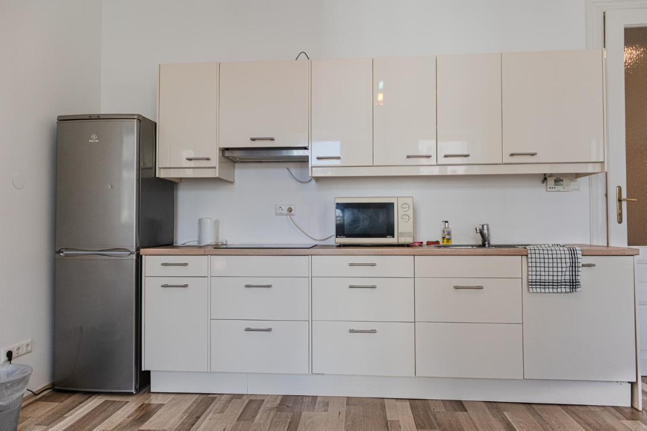 Special Vintage Viennese Apartment - 12Min F Downtown Εξωτερικό φωτογραφία